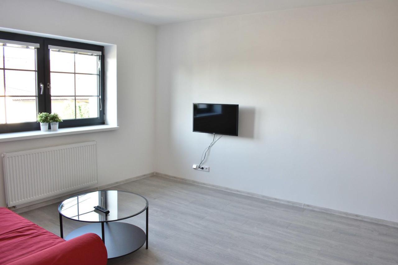 Apartmany U Letiste Пардубице Екстериор снимка